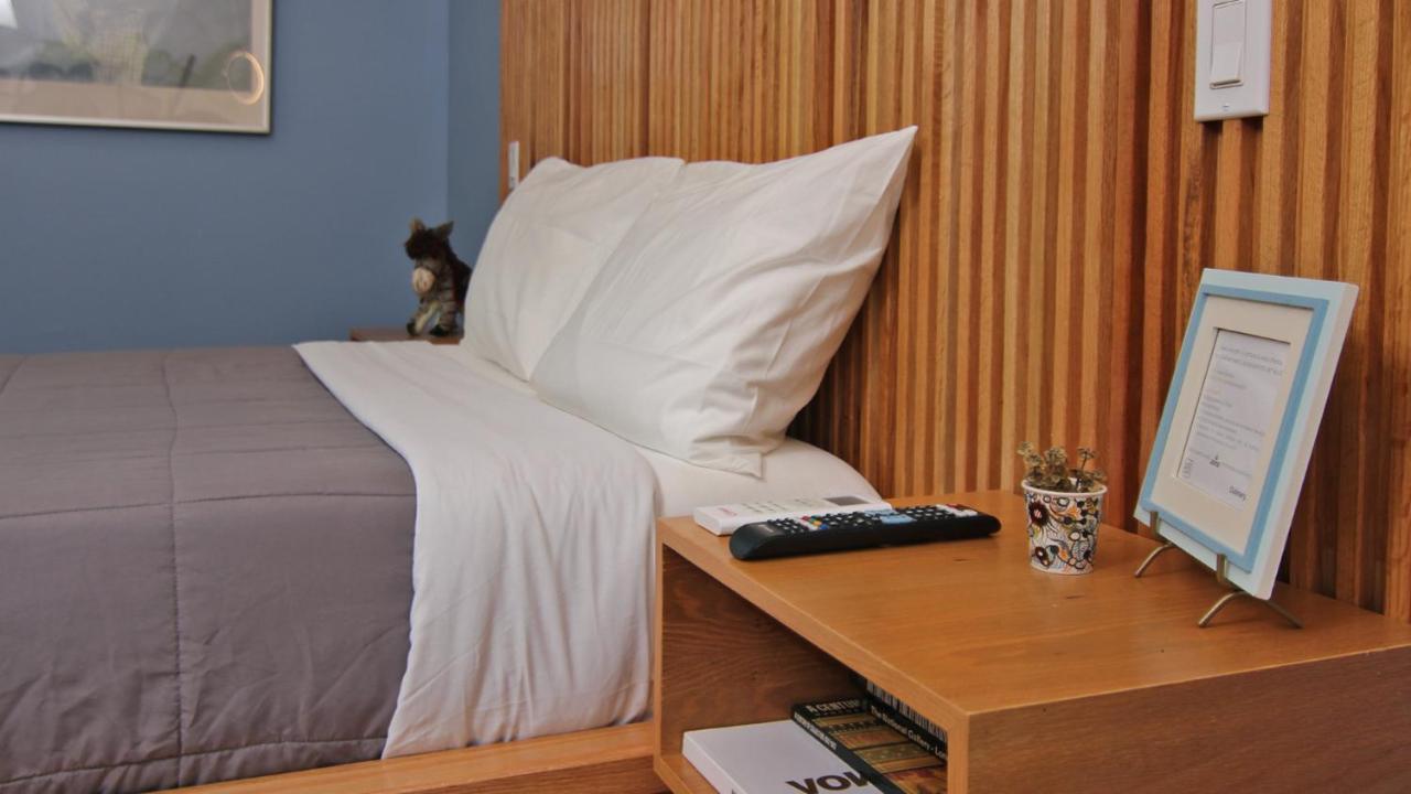 Hotel Brecha Tijuana Bagian luar foto