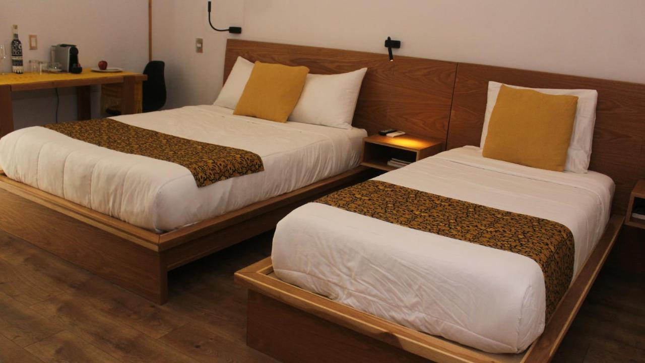 Hotel Brecha Tijuana Bagian luar foto