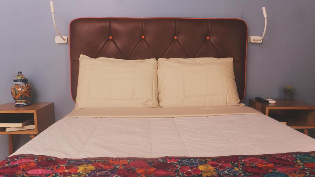 Hotel Brecha Tijuana Bagian luar foto